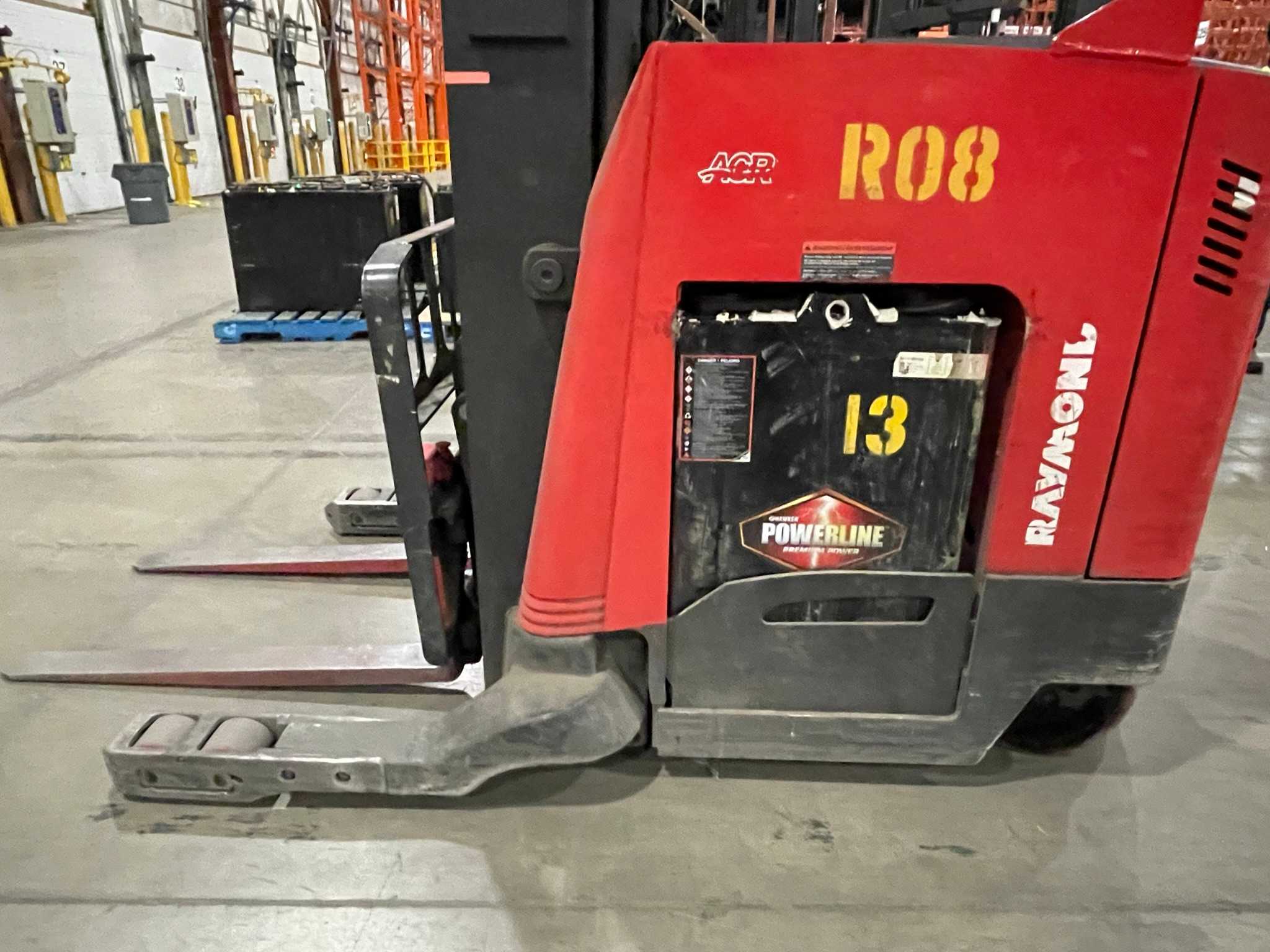 2011 RAYMOND 740 R45TT REACH TRUCK - REACH TRUCKS