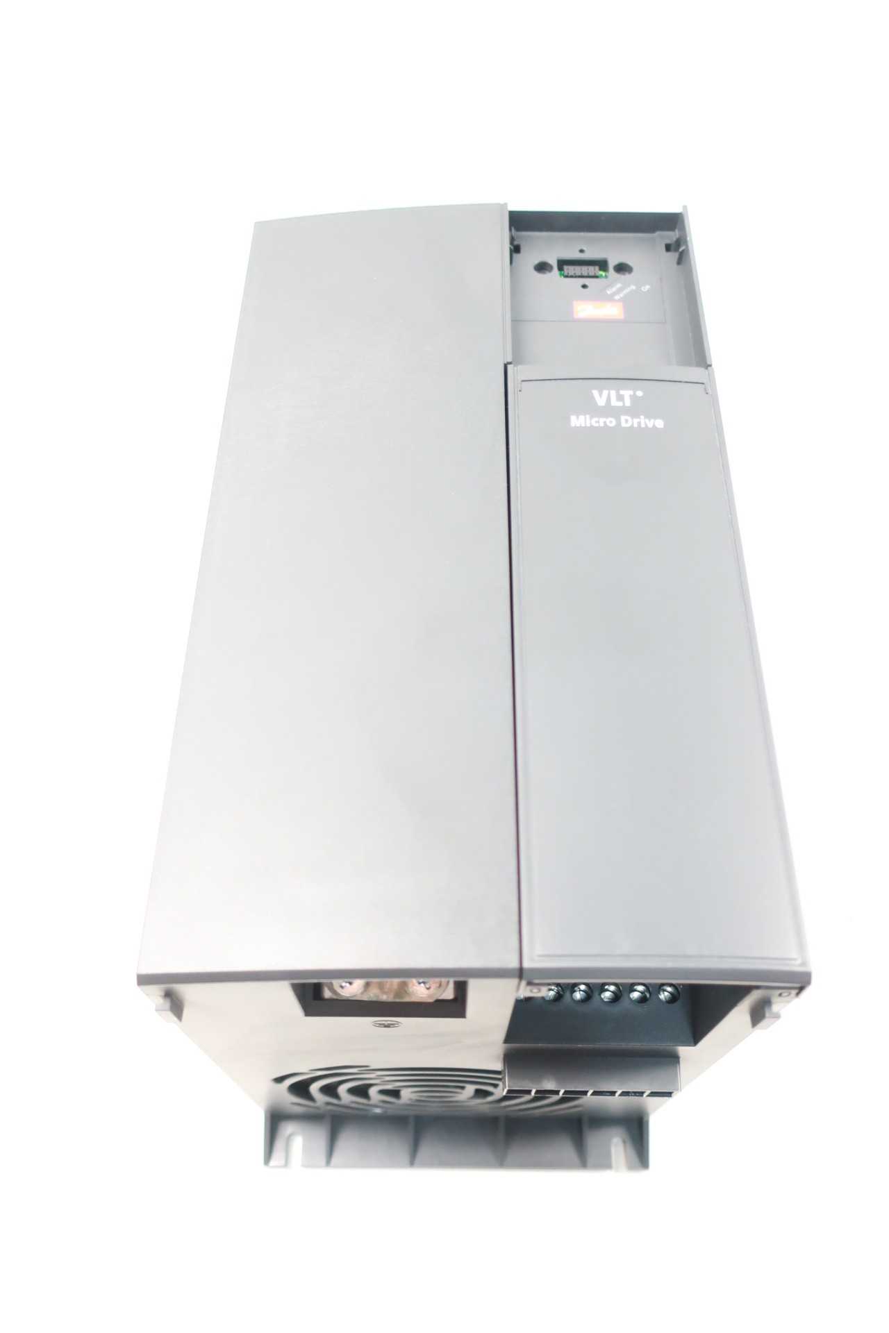 DANFOSS FC-015P22KT4E20H3BXCXXXSXXX 380-480V-AC 30HP AC VFD DRIVE - MOTOR DRIVES DANFOSS FC-015P22KT4E20H3BXCXXXSXXX 380-480V-AC 30HP AC VFD DRIVE - MOTOR DRIVES