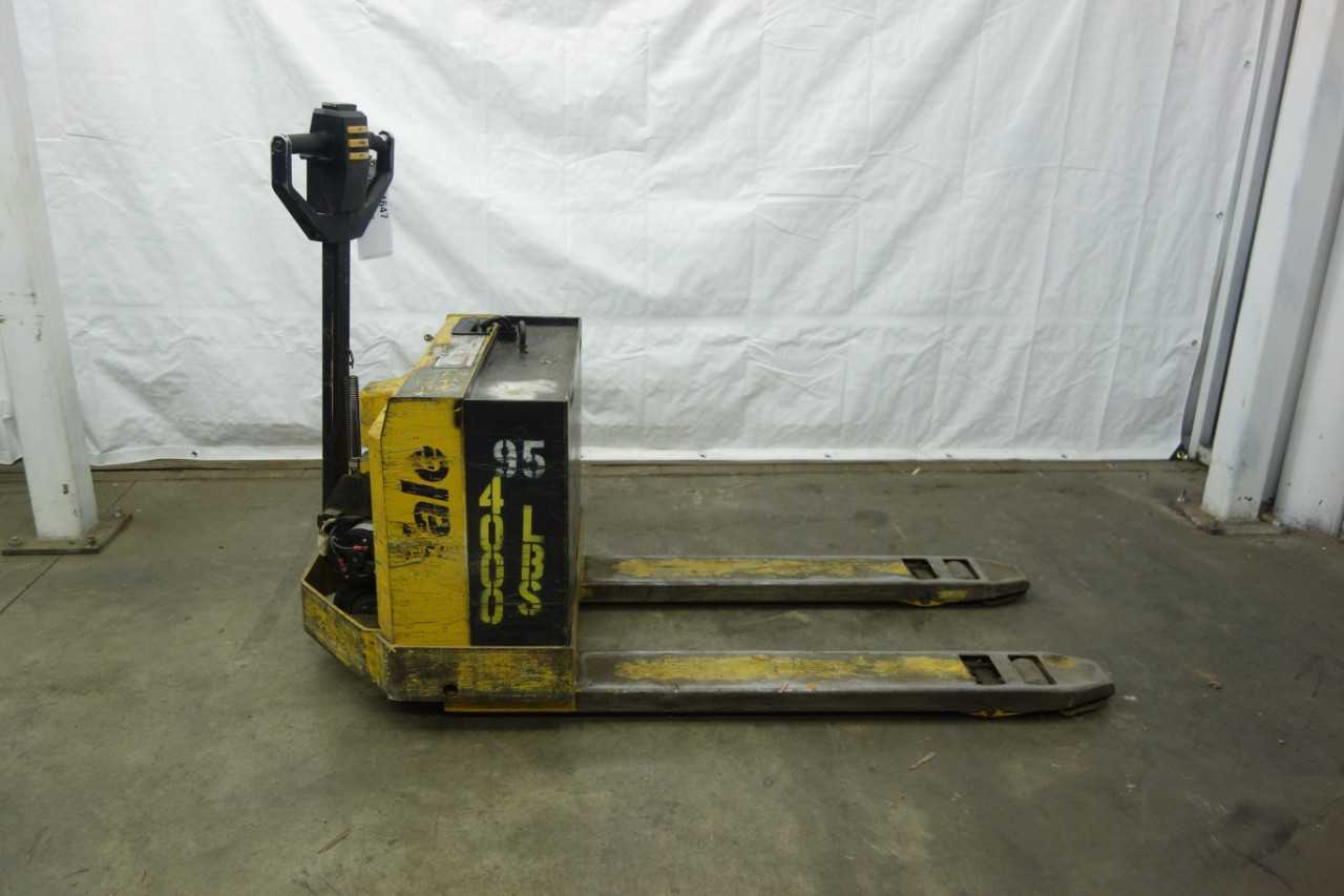 YALE MPB040ACN24C2748 ELECTRIC PALLET TRUCK, WORKING CONDITION - ELECTRIC PALLET JACKS