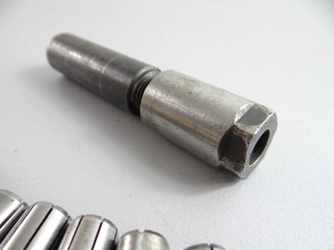 10 DA200 COLLETS PLUS COLLET EXTENSION - MISCELLANEOUS