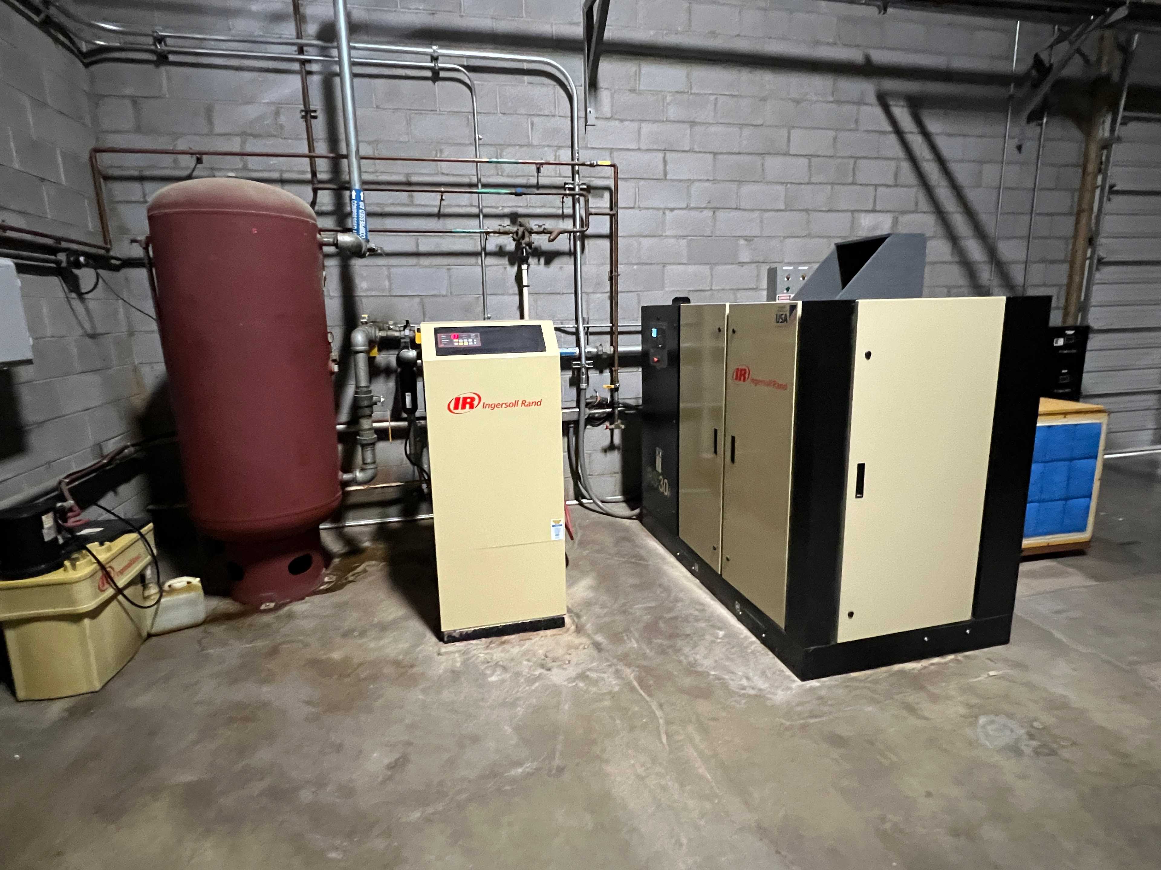 INGERSOLL RAND RS30I-A125 ROTARY SCREW AIR COMPRESSOR - AIR COMPRESSORS