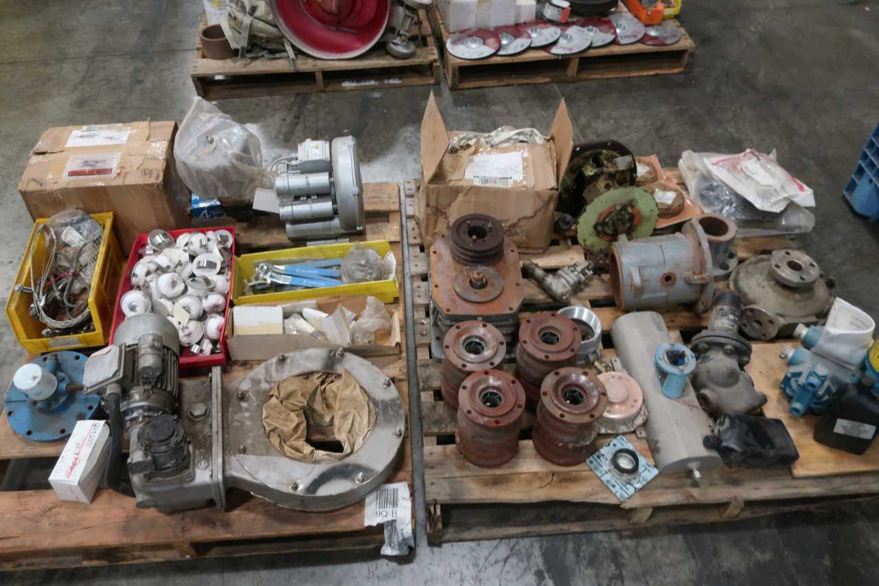 2 PALLETS OF ASSORTED VALVE AND PUMP REPLACEMMENT PARTS - PUMPS