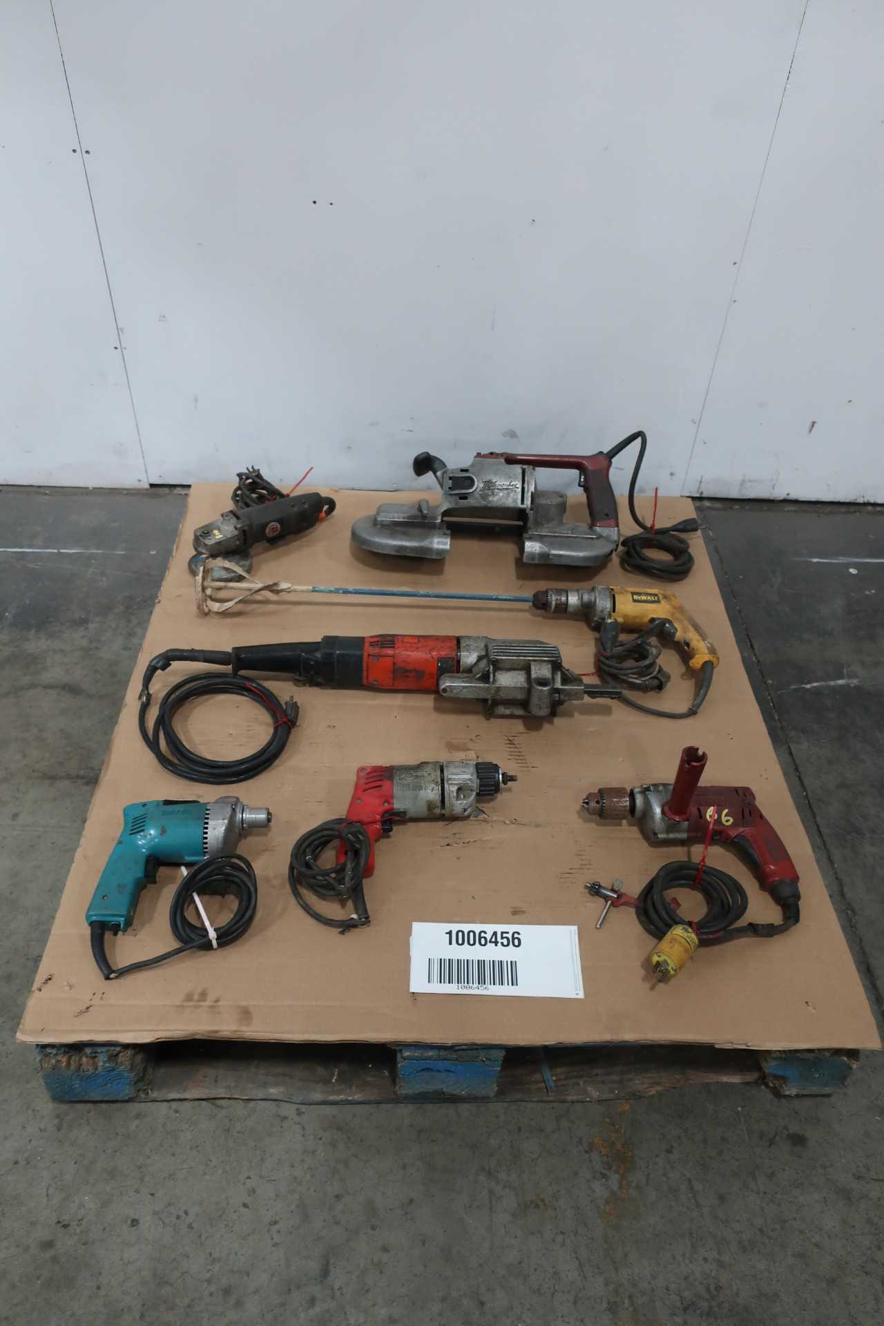 PALLET OF ASSORTED POWER TOOLS - ELECTRIC POWER TOOLS