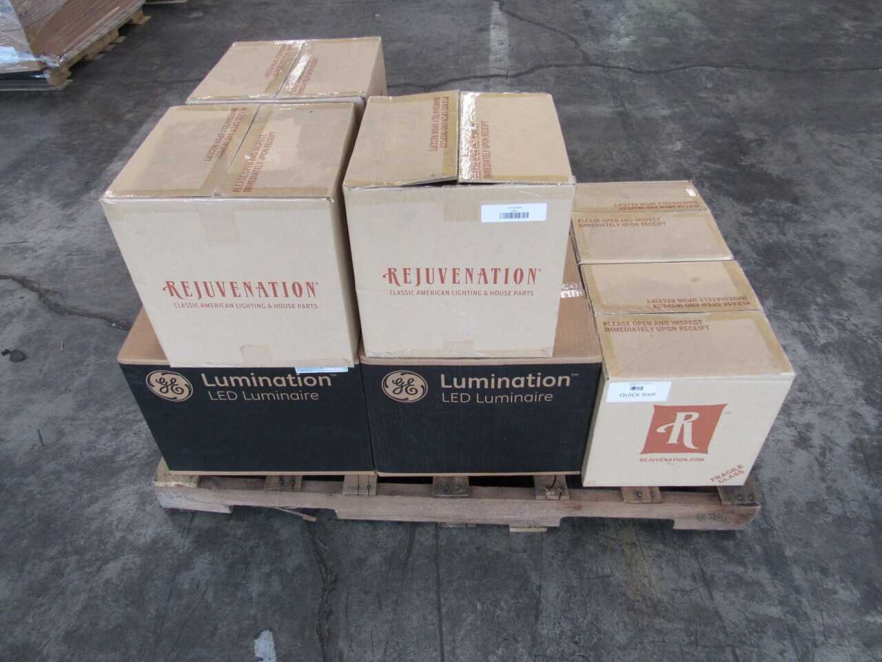 Pallet of 9x Assorted Lights & LEDs - LIGHTING