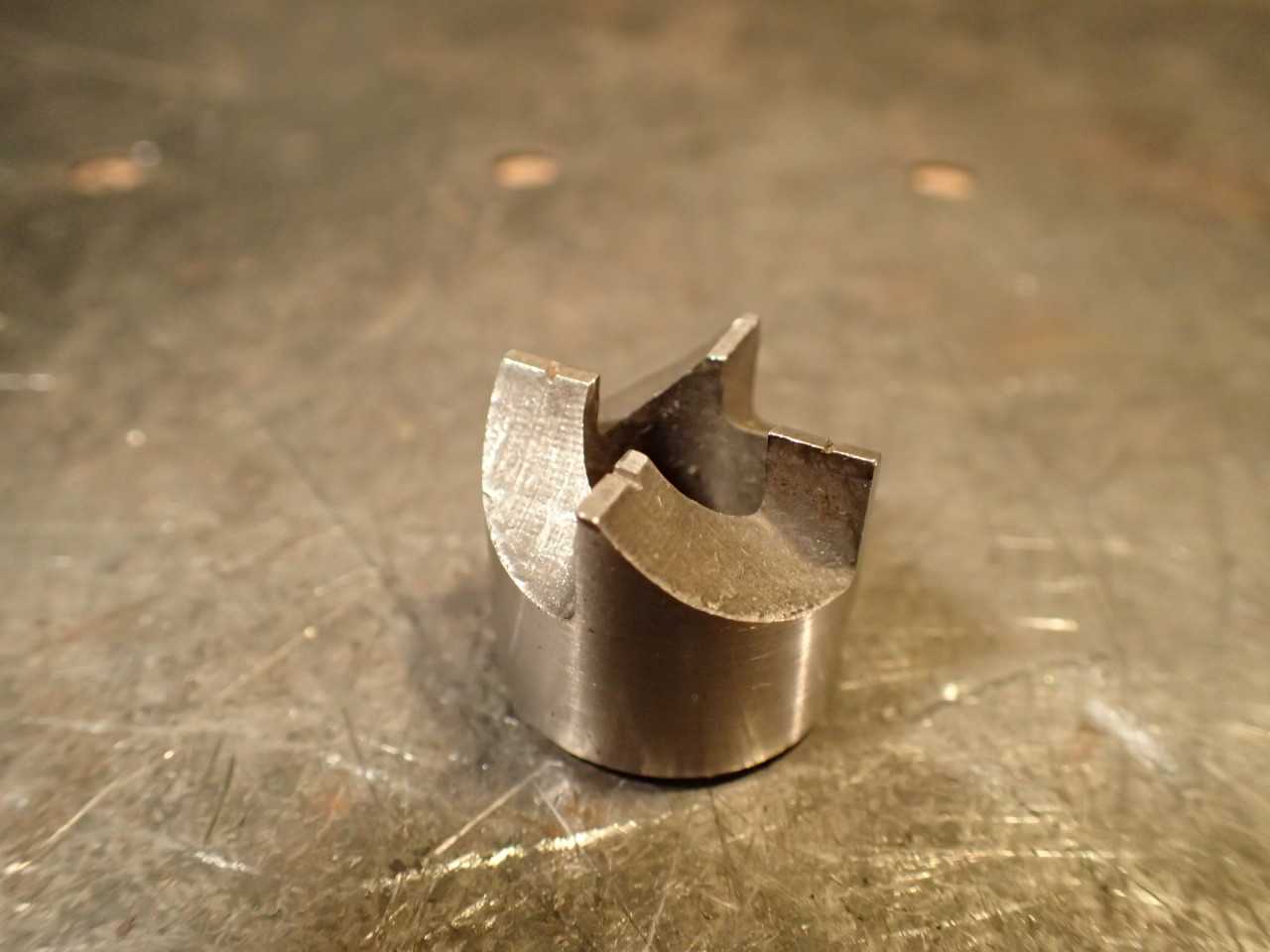 7/8" Reverse Counterbore Back Spotfacer 13/32" Round Pilot Hole Taper Drive Hole - HOLEMAKING TOOLS