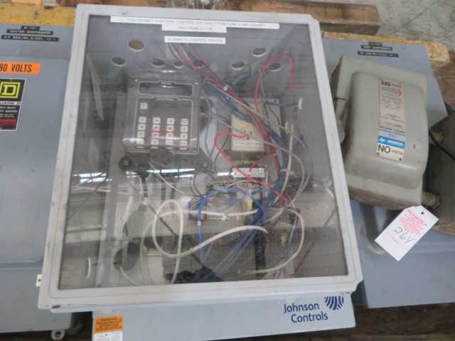 Johnson Controls electrical cabinet, (lot) - MISCELLANEOUS