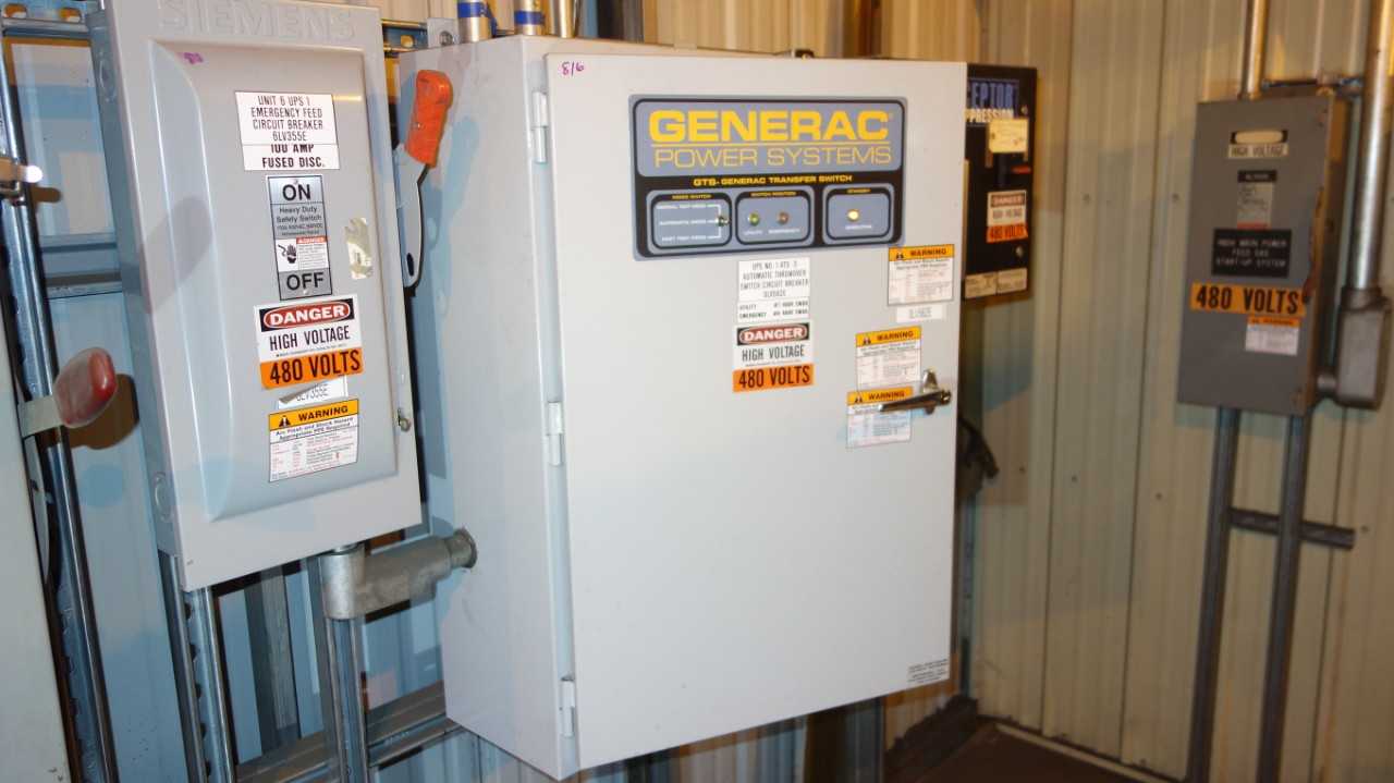 LOT OF 2 GENERAC 277/480V-AC TRANSFER SWITCH DELAYED REMOVAL - ELECTRICAL COMPONENTS