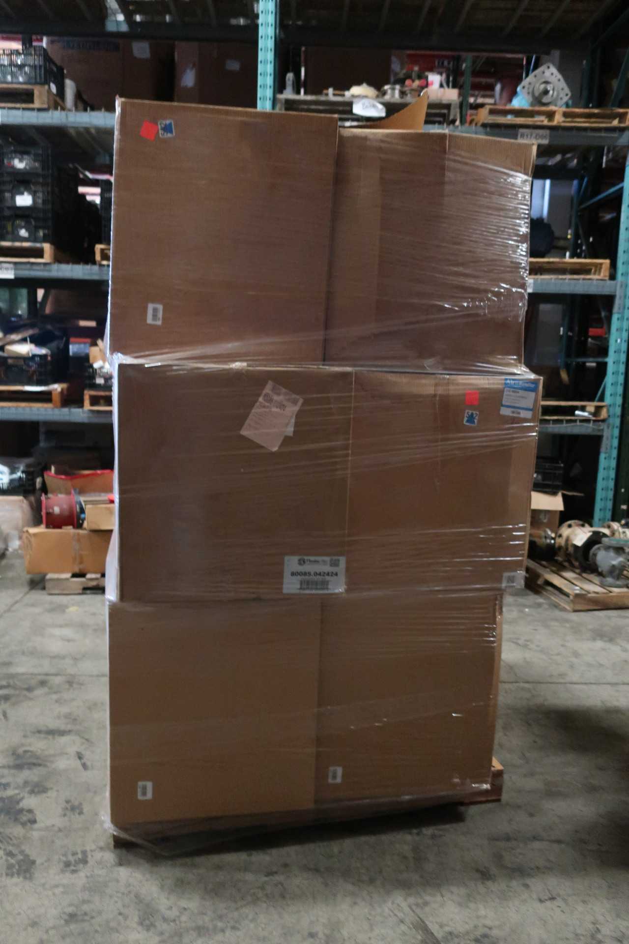 PALLET OF AIR HANDLER 6B933 AIR FILTERS - PROCESS EQUIPMENT