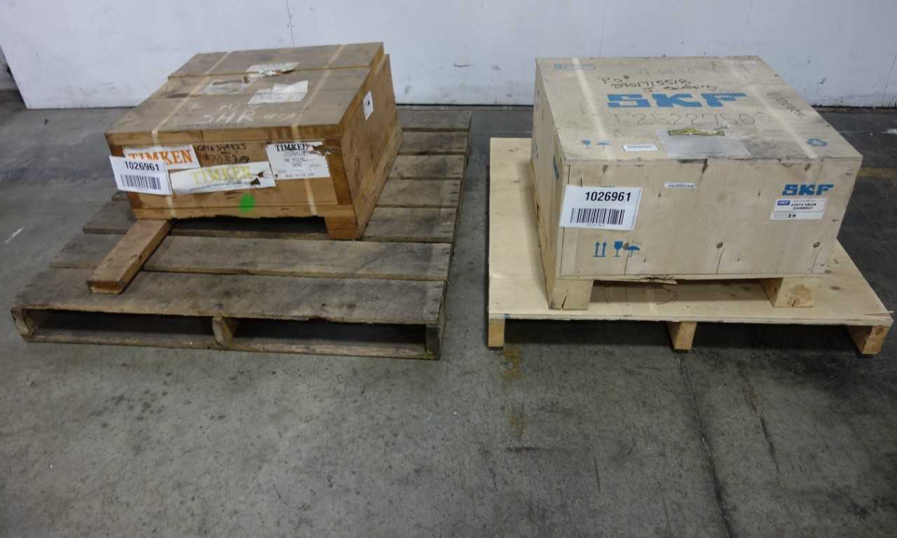 LOT OF 2 ASSORTED BEARINGS - BEARINGS