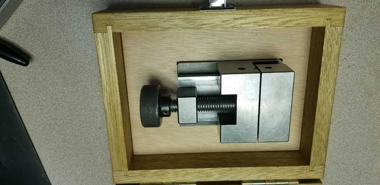Mitutoyo Precision Vise - TOOLING FOR MACHINING CENTERS