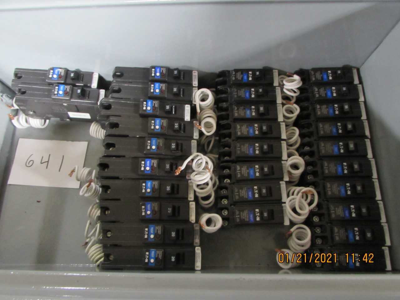Eaton Circuit Breakers - CIRCUIT BREAKERS