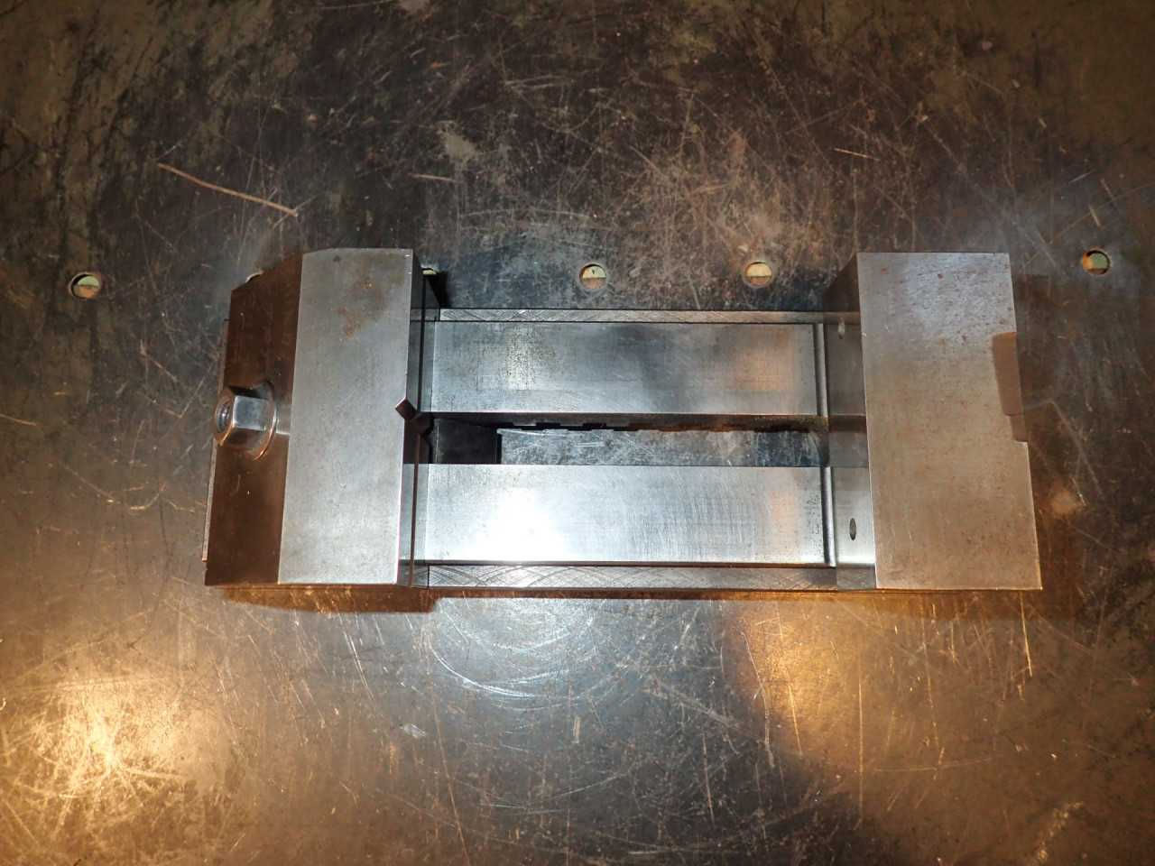 Ralmike's 042-A Precision Toolmakers' Grinding Vise: 3" Jaws, Open 4-1/8" - ELECTRIC POWER TOOLS
