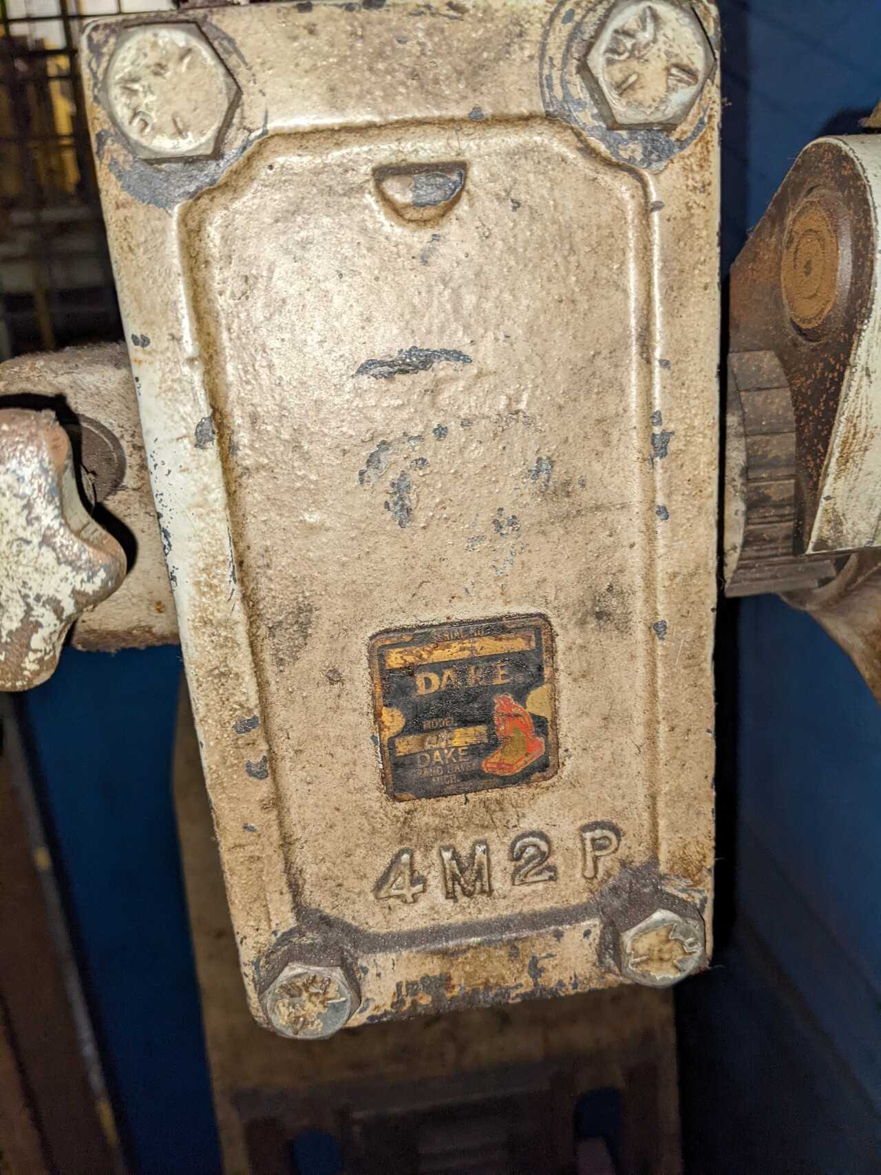 DAKE 4M2P RATCHET LEVER ARBOR PRESS - MECHANICAL PRESSES