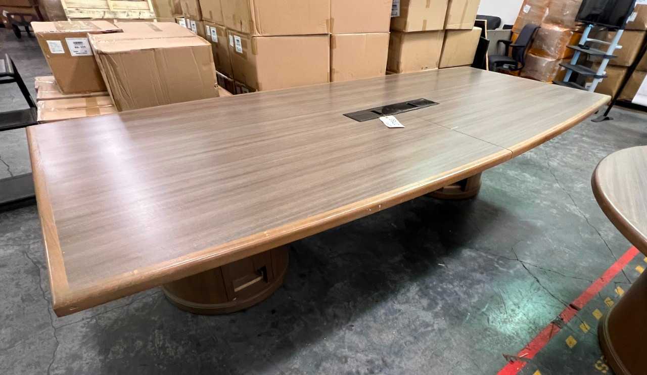 Steelcase WOOD CONFERENCE TABLE 10' X 53" - PLANT & FACILITY