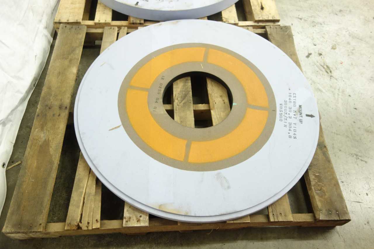 LOT OF 2 CXY80 M+7 V104S 3000M/MIN 304.8MM GRINDING WHEELS - ELECTRIC POWER TOOLS