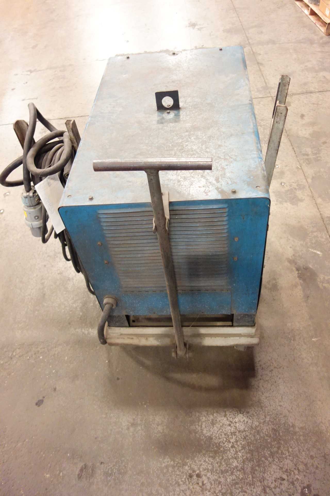MILLER 902970, DIMENSION 400 CC/CV DC ARC WELDING POWER SOURCE - WELDING EQUIPMENT