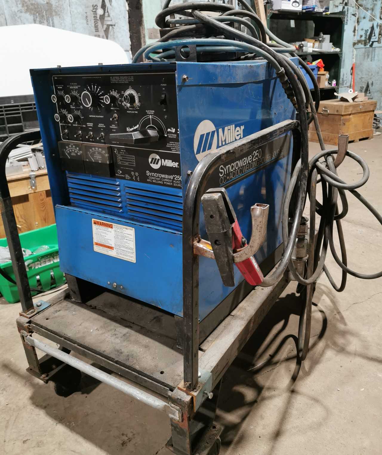 Miller Syncrowave 250 AC/DC Welder - WELDING EQUIPMENT
