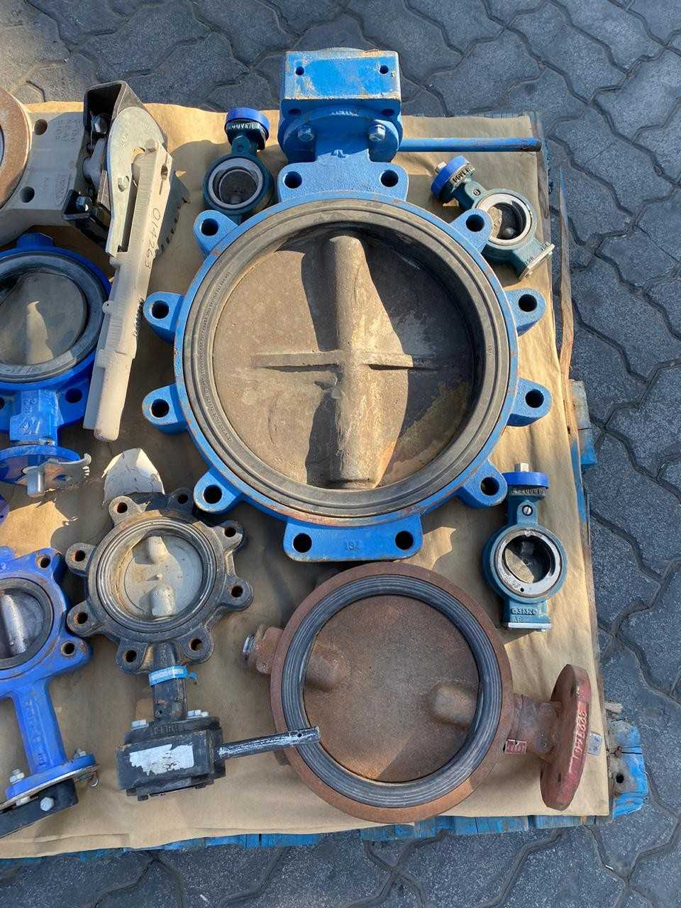 PALLET OF ASSORTED BUTTERFLY VALVES - BUTTERFLY VALVE