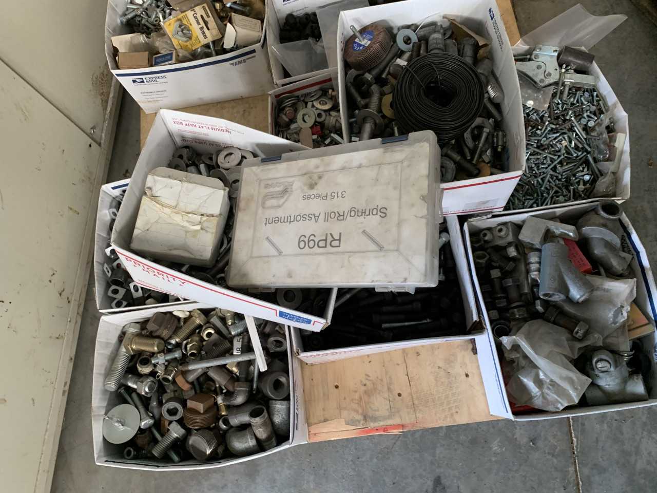 PALLET OF NEW HYDRAULIC FITTINGS, NUTS, BOLTS & SCREWS - ELECTRIC POWER TOOLS