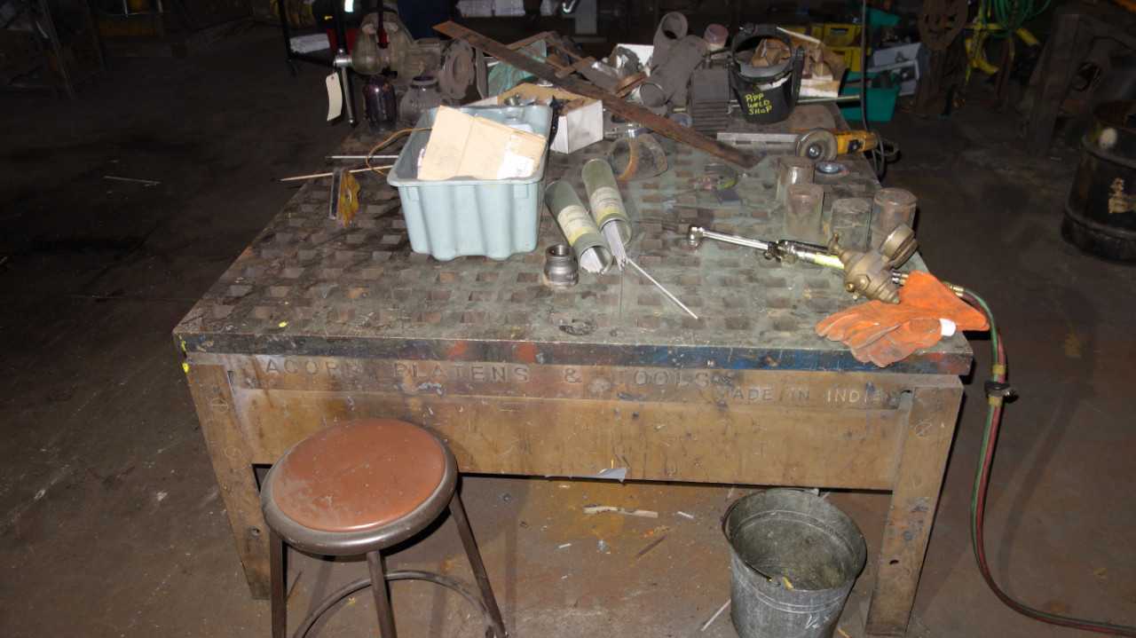 ACORN PLATEN WELDING WORK TABLE WITH VISE CONTENTS - MISCELLANEOUS