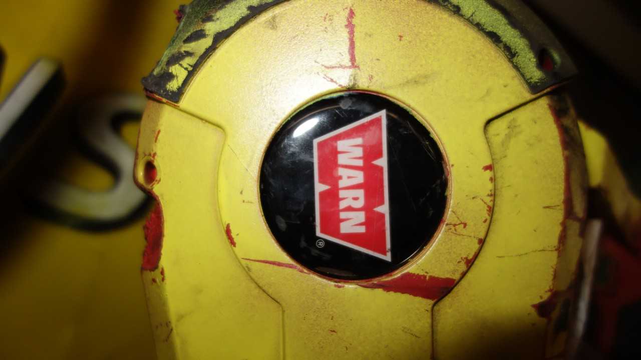 WARN PULLZALL 1/2 TON ELECTRIC HOIST - LIFTING EQUIPMENT