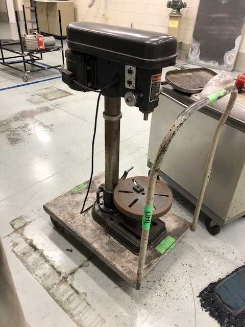 Fleetwood Heavy Duty Drill Press 5 Speeds - UPRIGHT DRILL PRESSES Fleetwood Heavy Duty Drill Press 5 Speeds - UPRIGHT DRILL PRESSES
