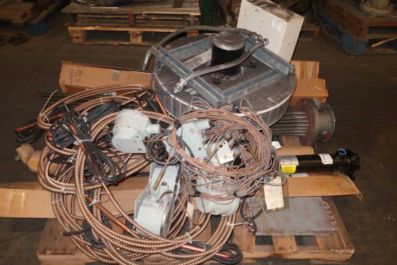 1 PALLET OF ASSORTED HEATING AND COOLING PARTS - HVAC EQUIPMENT
