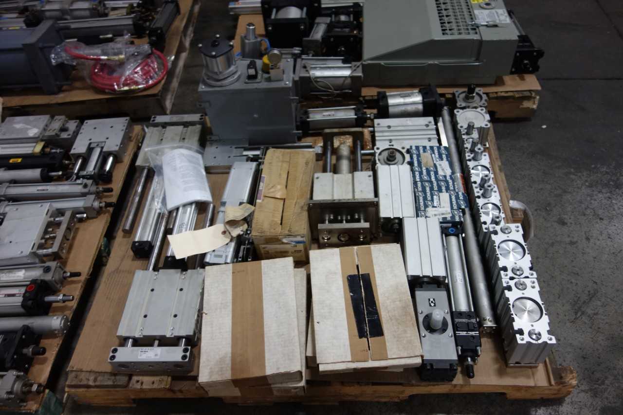 4 PALLETS OF ASSORTED PNEUMATIC REPLACEMENT PARTS - PNEUMATIC POWER TOOL