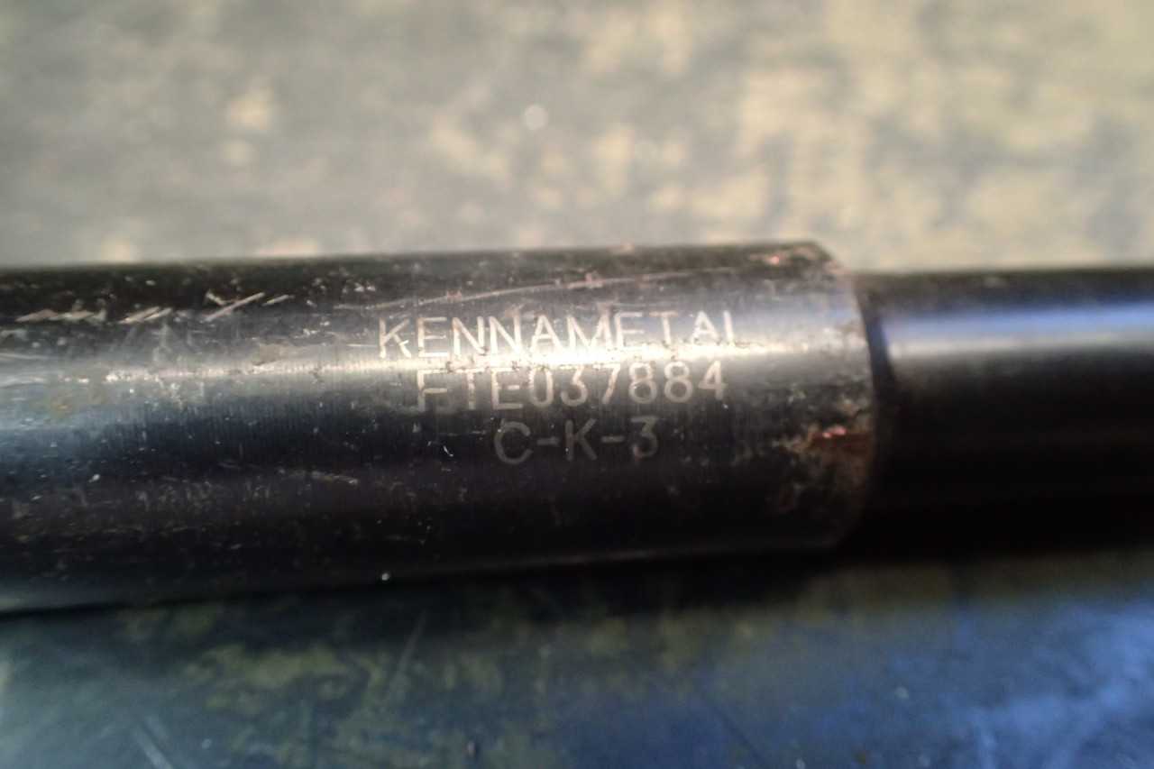 Kennametal FTE037884 3/8" Tap Chuck Extension 3/4" Body 8.84" OAL - HOLEMAKING TOOLS