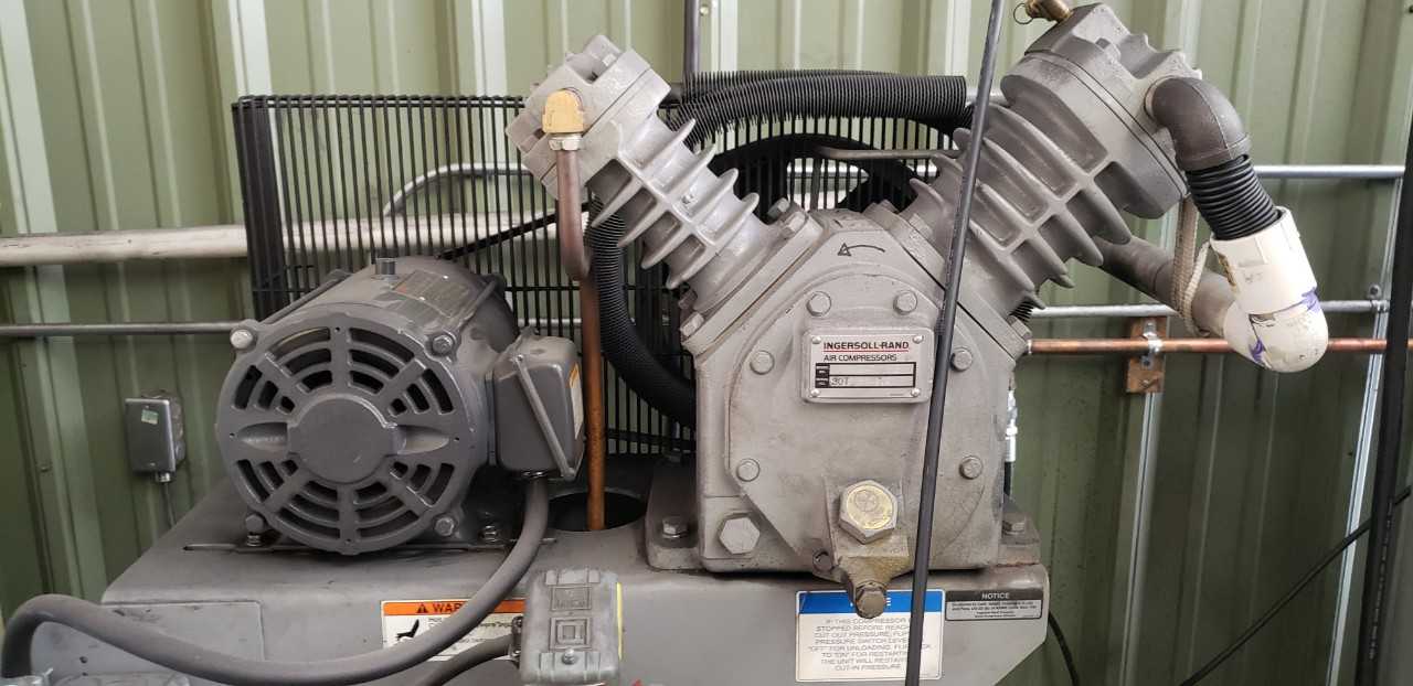 Ingersoll Rand T30 Air Compressor - AIR COMPRESSORS