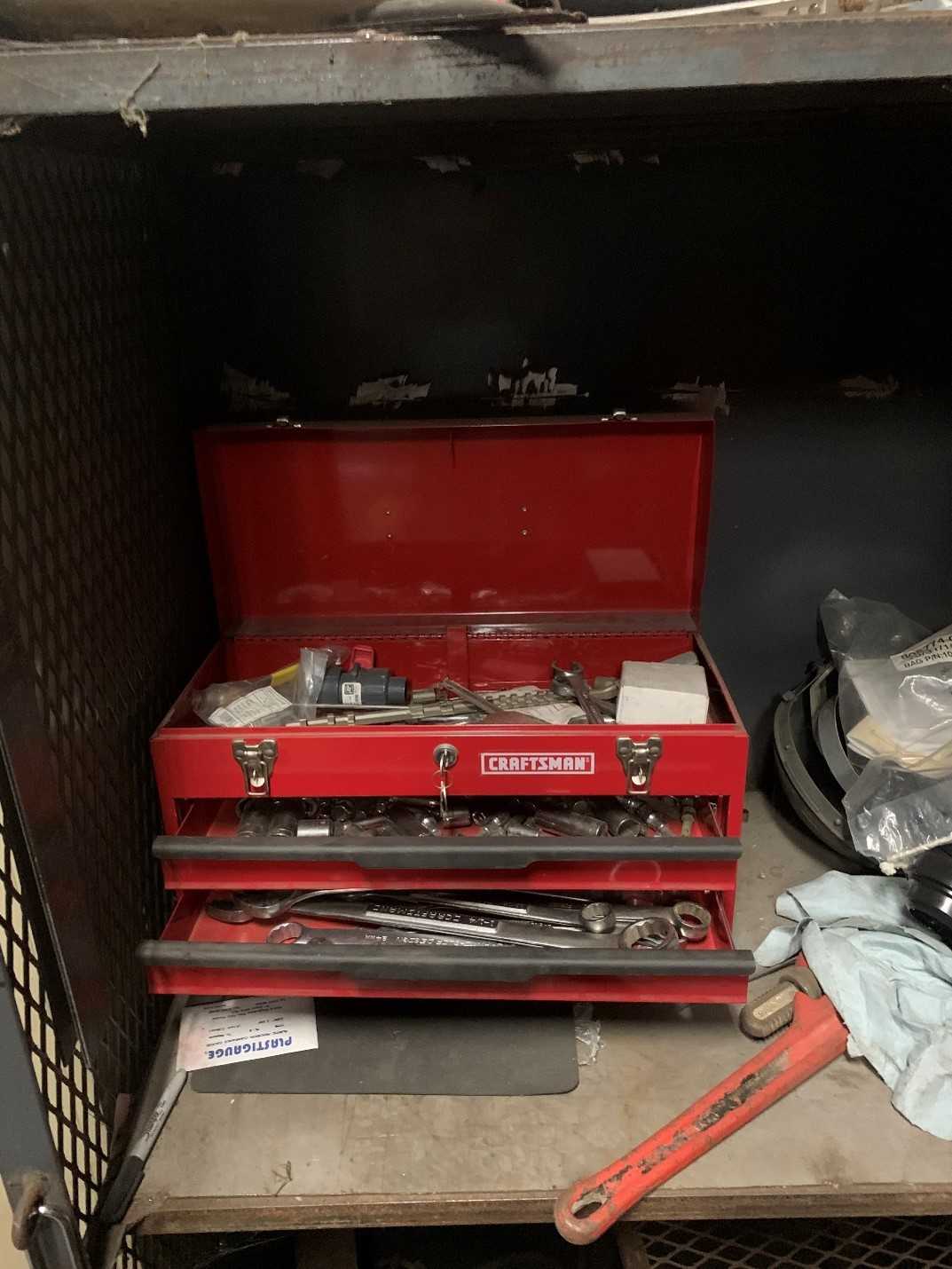 Lot of Miscellaneous Hand Tools - ELECTRIC POWER TOOLS Lot of Miscellaneous Hand Tools - ELECTRIC POWER TOOLS