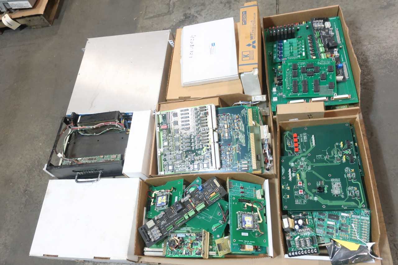 1 PALLET OF ASSORTED ELECTRICAL POWER SUPPLY, AC CONTROLLER, CIRCUIT BOARD CONTROLS, CABLE-WIRE CONTROLS, MODULES, CIRCUIT BOARDS-AMETEK, ACCURAY, MITSUBISHI, EATON - ELECTRICAL COMPONENTS