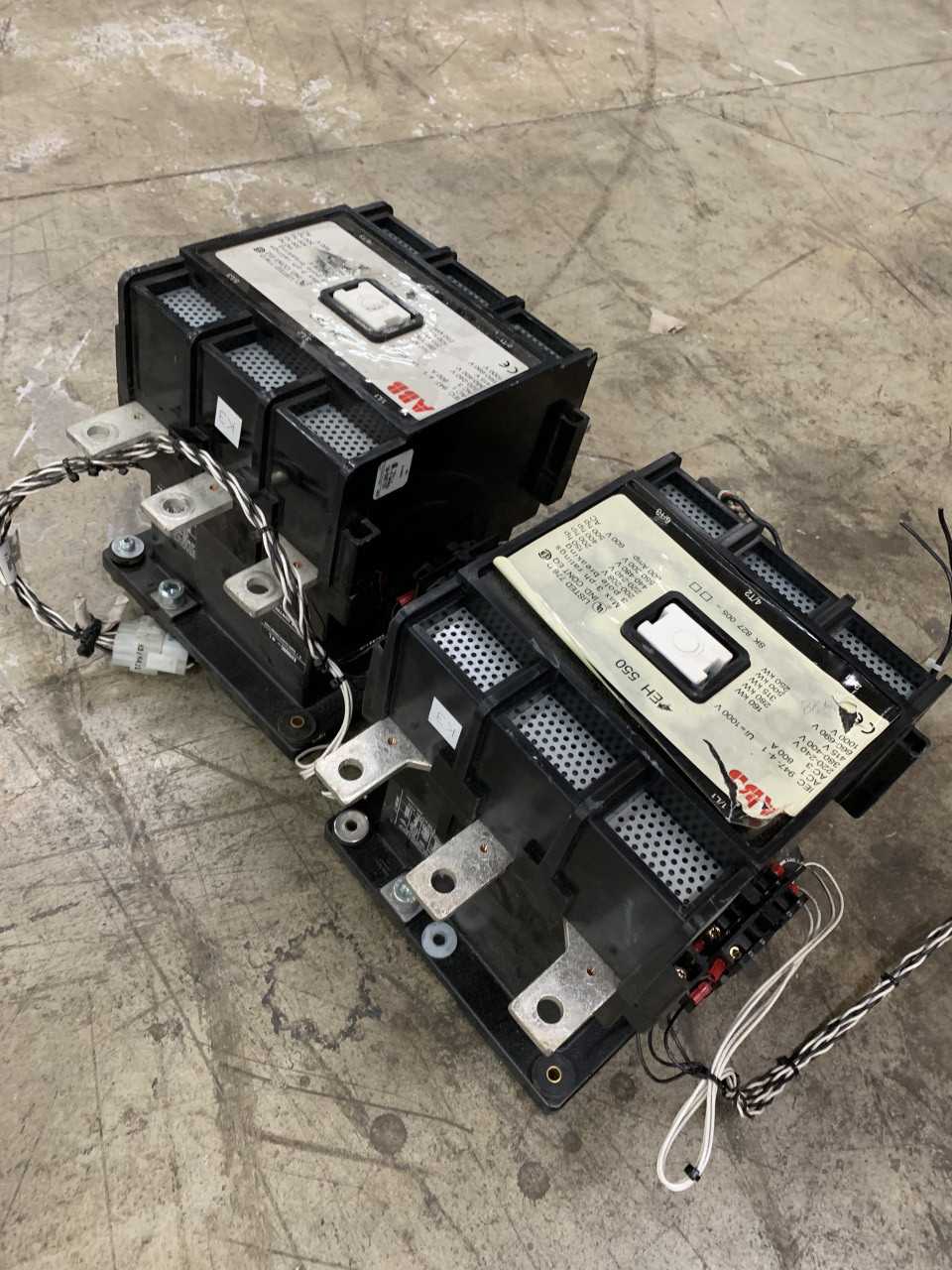 LOT OF 2 USED ABB EH 550 CONTACTORS SK 827 100-DB - CONTACTORS