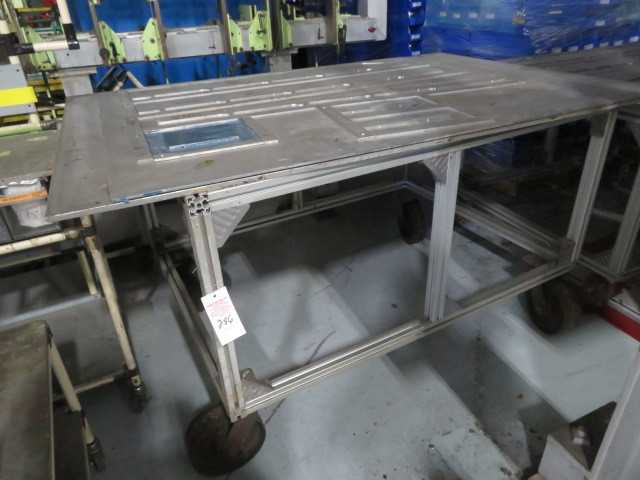 Aluminum table on wheels - MISCELLANEOUS