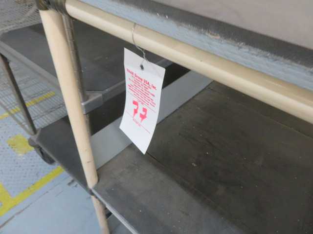 Metal Rack on wheels - MISCELLANEOUS