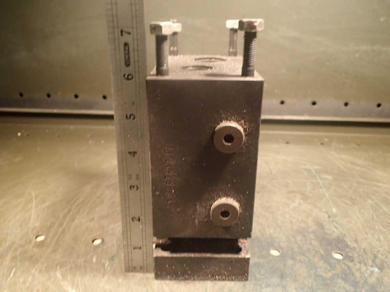 Bosch D-813-228-477 SH5-0-864-0 Steel Hydraulic Manifold Block Section - PNEUMATIC VALVE