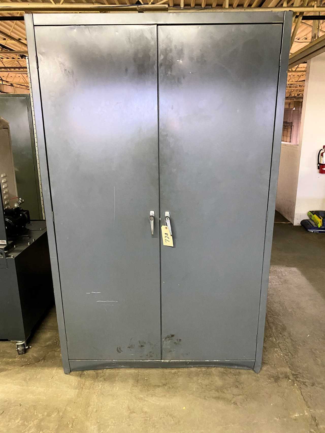 Lot) (3) 2-Door Cabinets - TOOL STORAGE