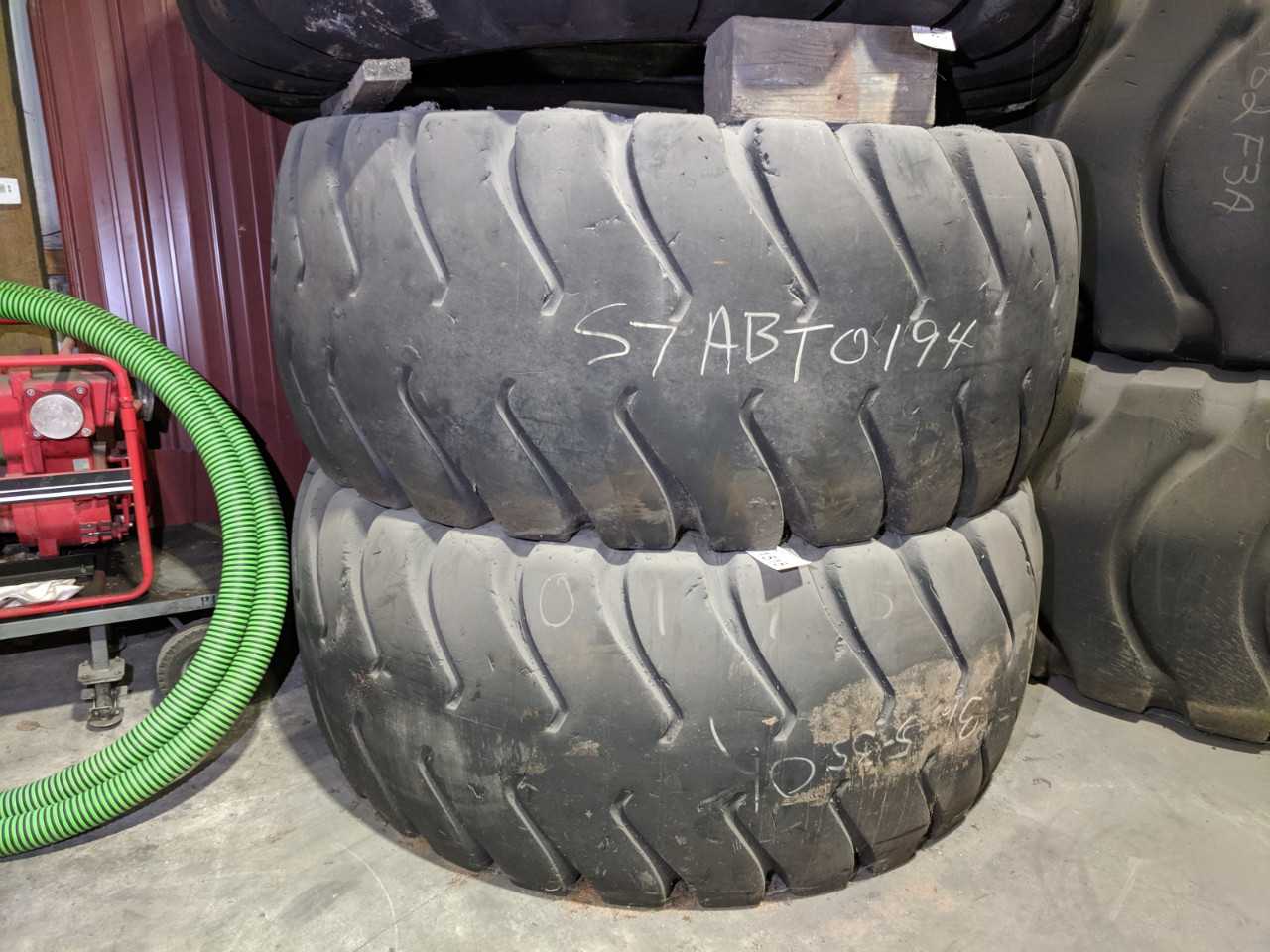 LOT OF 2 BRIDGESTONE R-LUG 25-35 37.5-350 TIRES - ELECTRIC POWER TOOLS LOT OF 2 BRIDGESTONE R-LUG 25-35 37.5-350 TIRES - ELECTRIC POWER TOOLS