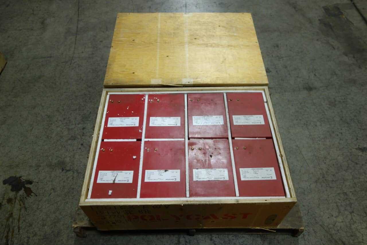 LOT OF 16 POLYCAST PICW37 131-FWV-18R 3000-5 15KV-AC CURRENT TRANSFORMER - CONTROL TRANSFORMERS