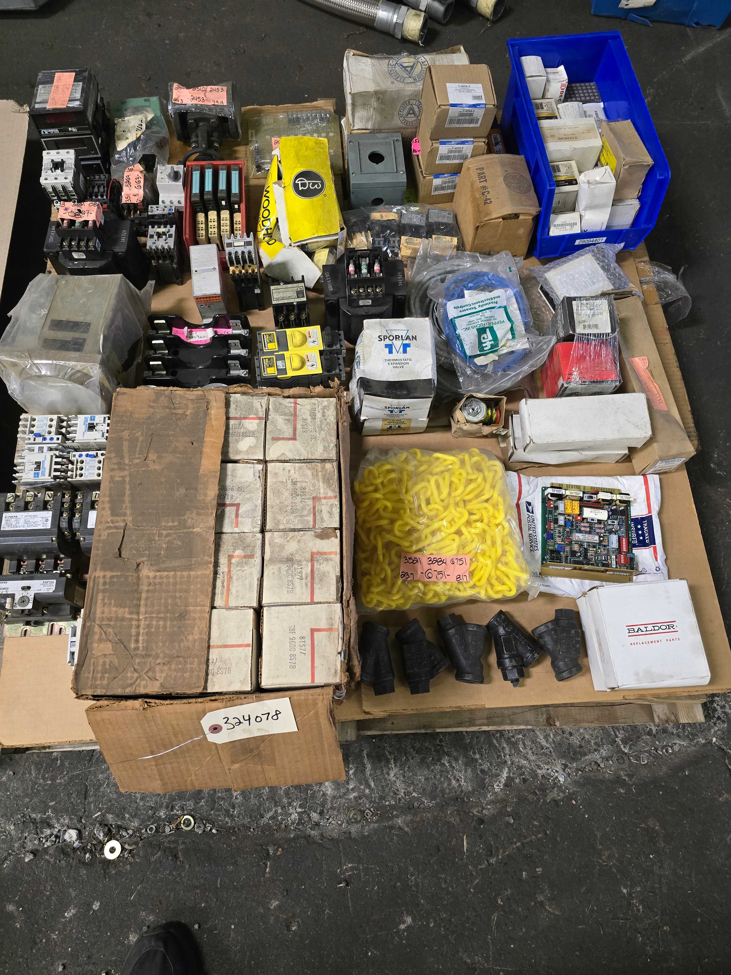 LOT OF INDUSTRIAL PARTS - INDUSTRIAL PARTS