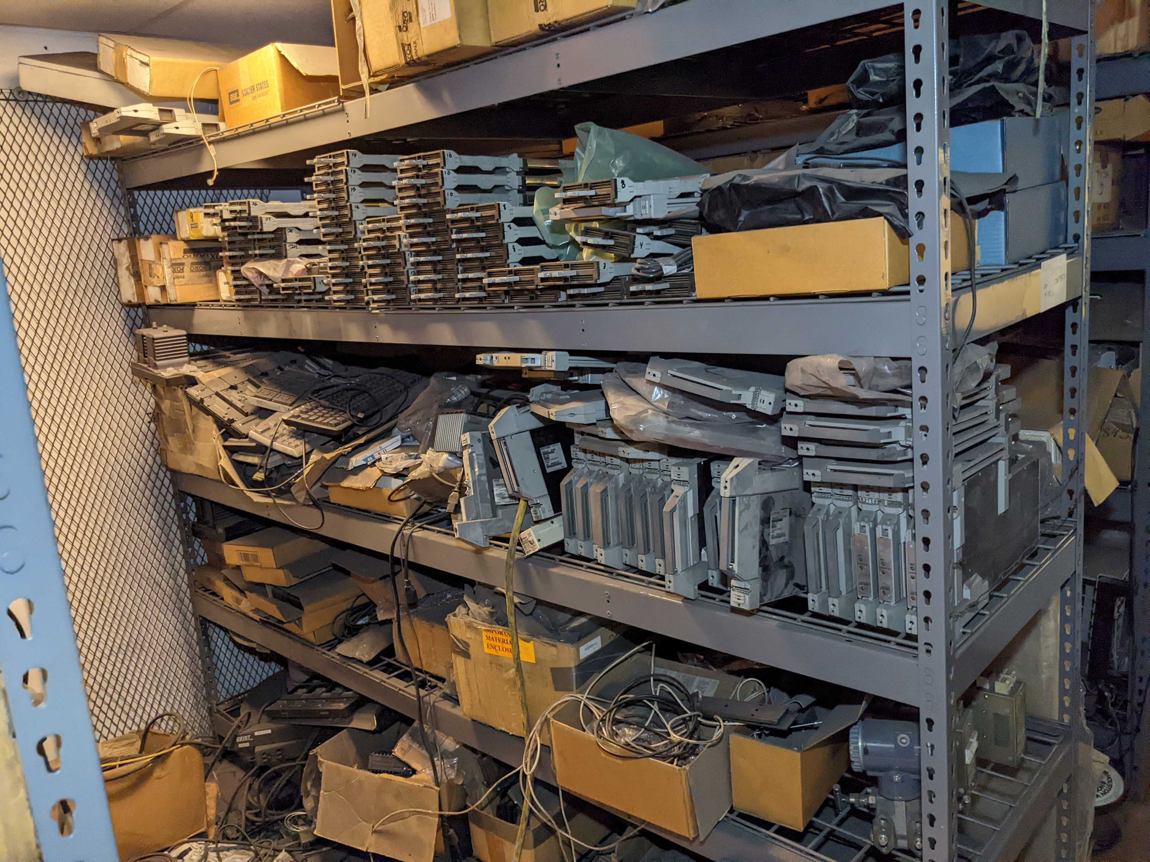 CONTENTS OF SHELVING - ELECTRICAL COMPONENTS CONTENTS OF SHELVING - ELECTRICAL COMPONENTS
