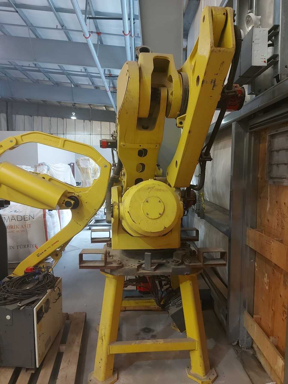 FANUC M-410IB 450 ROBOT W/ FANUC R-30IB CONTROLLER - INDUSTRIAL ROBOTS