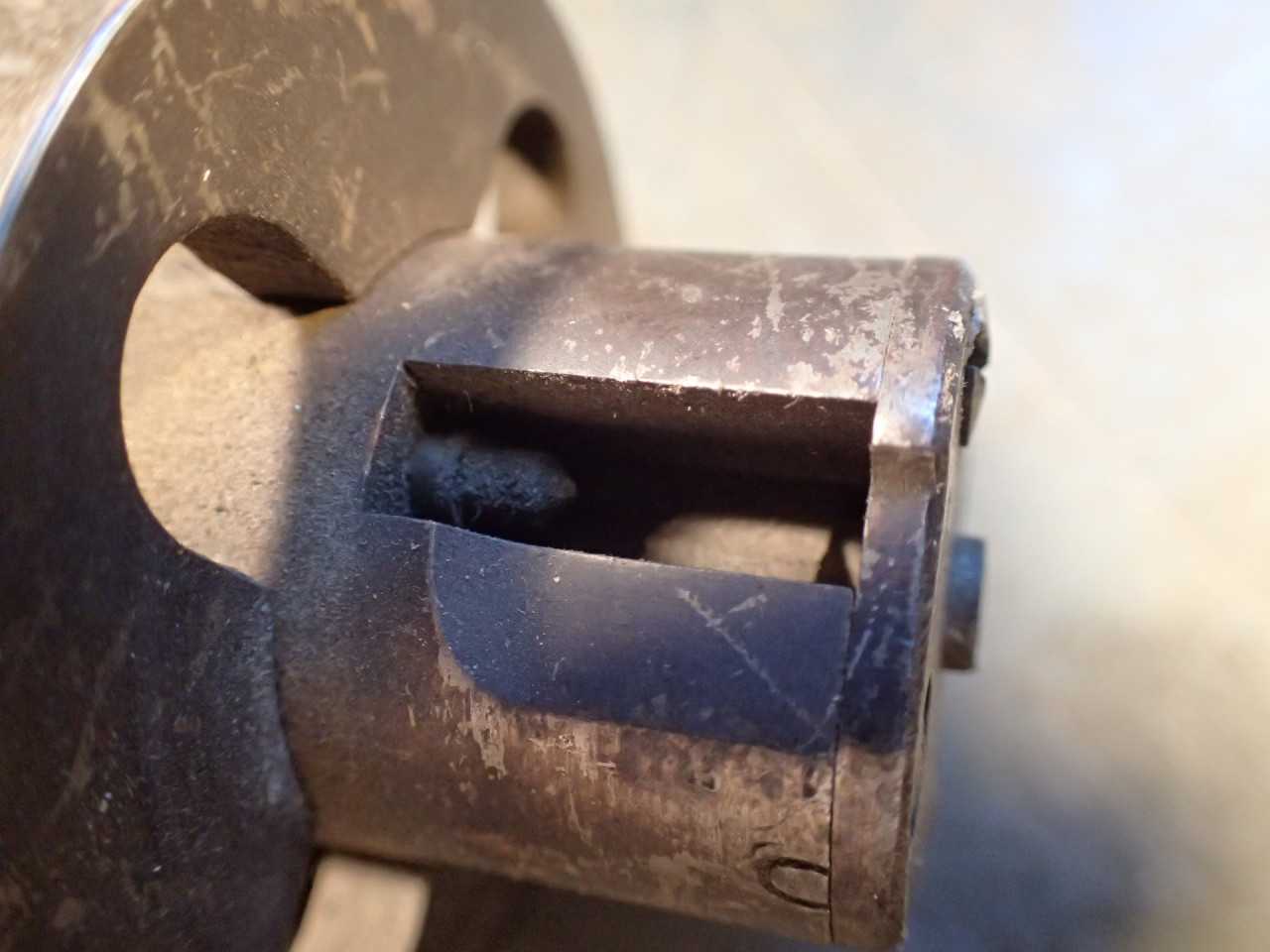 National Acme NAMCO 1788 Collapsing Tap Head: 1" Straight Shank - HOLEMAKING TOOLS