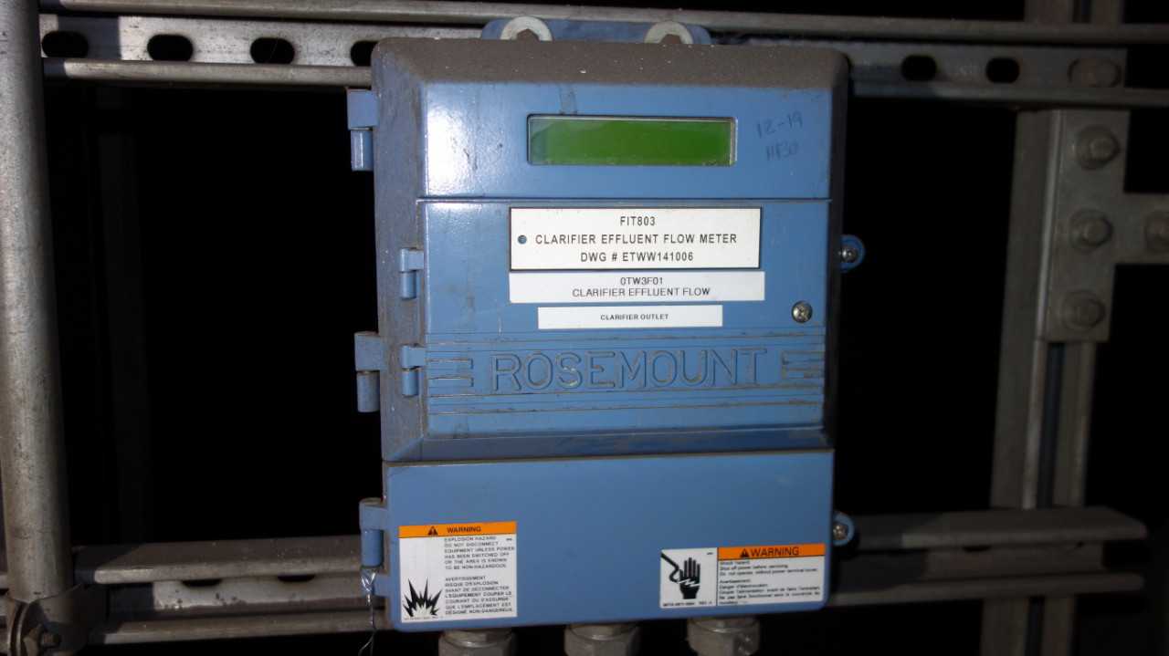 LOT OF 2  ROSEMOUNT FLOWMETERS, 8705FSA, 8712C - INSTRUMENTATION