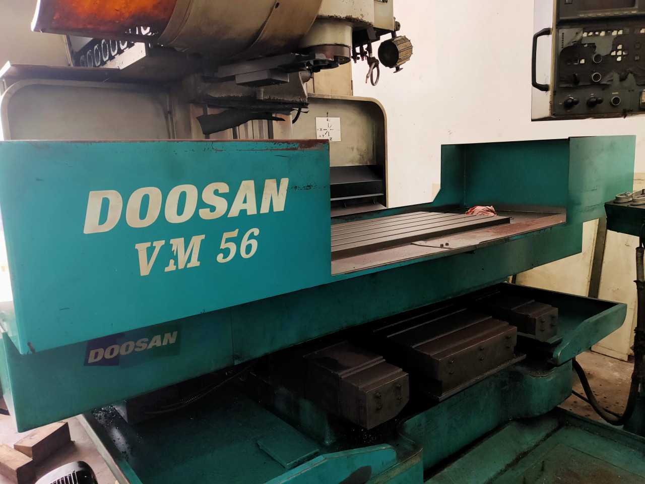 Doosan VM 56 Vertical Machining Center - VERTICAL MACHINING CENTERS