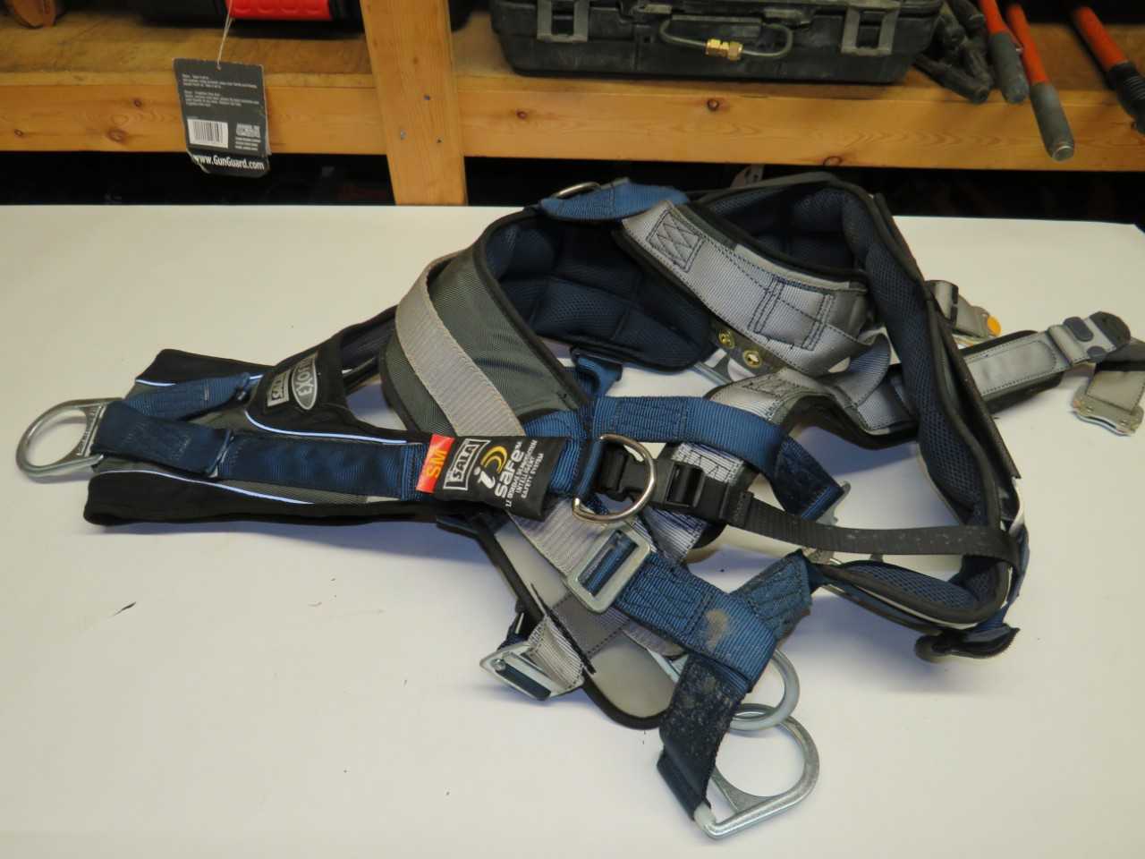 SMALL SALA EXOFIT MODEL 1108650C TOWER HARNESS - SAFETY EQUIPMENT