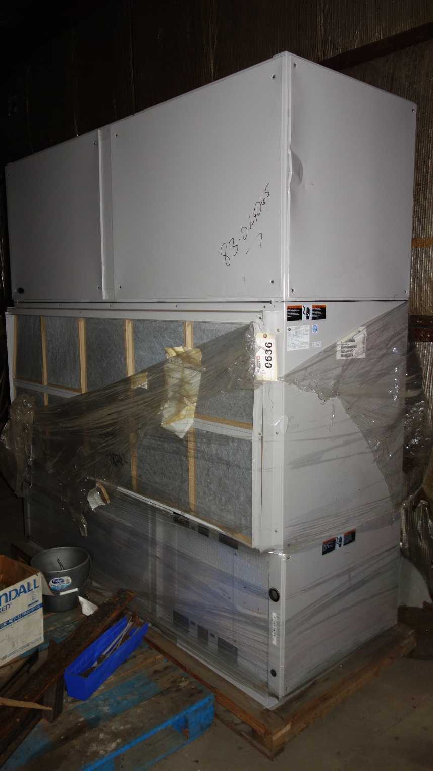 CARRIER CENTRAL AIR CONDITIONER Floor Mount - AIR CONDITIONER