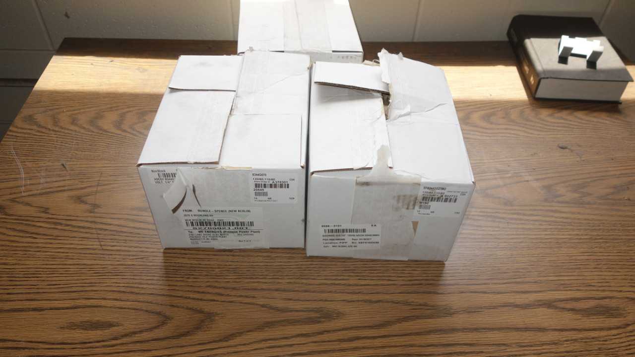 LOT OF 3 ASCO 8344G070 1/4IN 120V-AC SOLENOID VALVES - SOLENOID VALVE