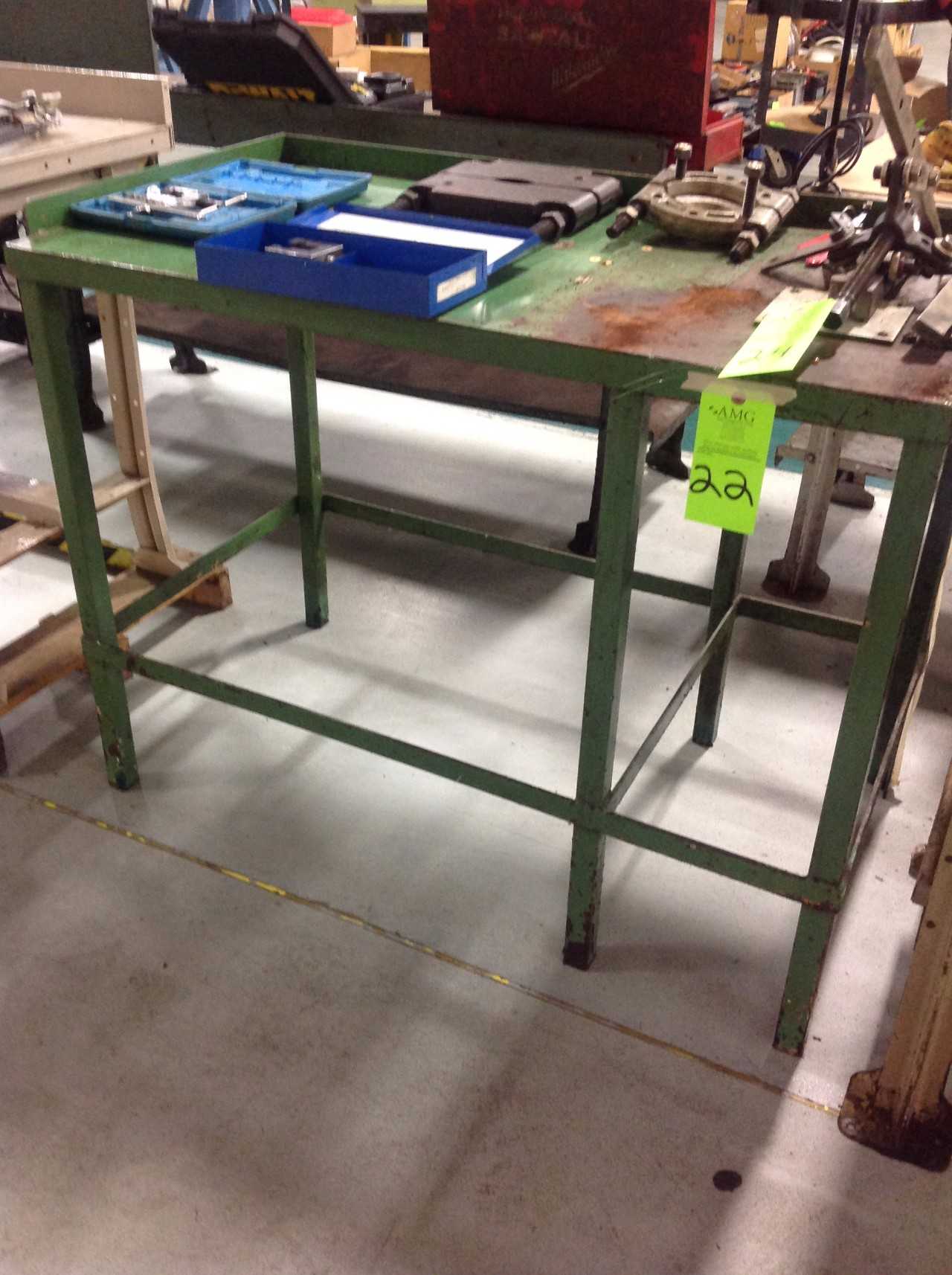 Lot of (7) Various metal & Formica work Benches 5'x28"x35'T, 30"X60" Formica tables, 42"x28.5"x38"T, 42"x28"x36"T, 4'X3'X34"T, 4'X2"X34"T - MISCELLANEOUS