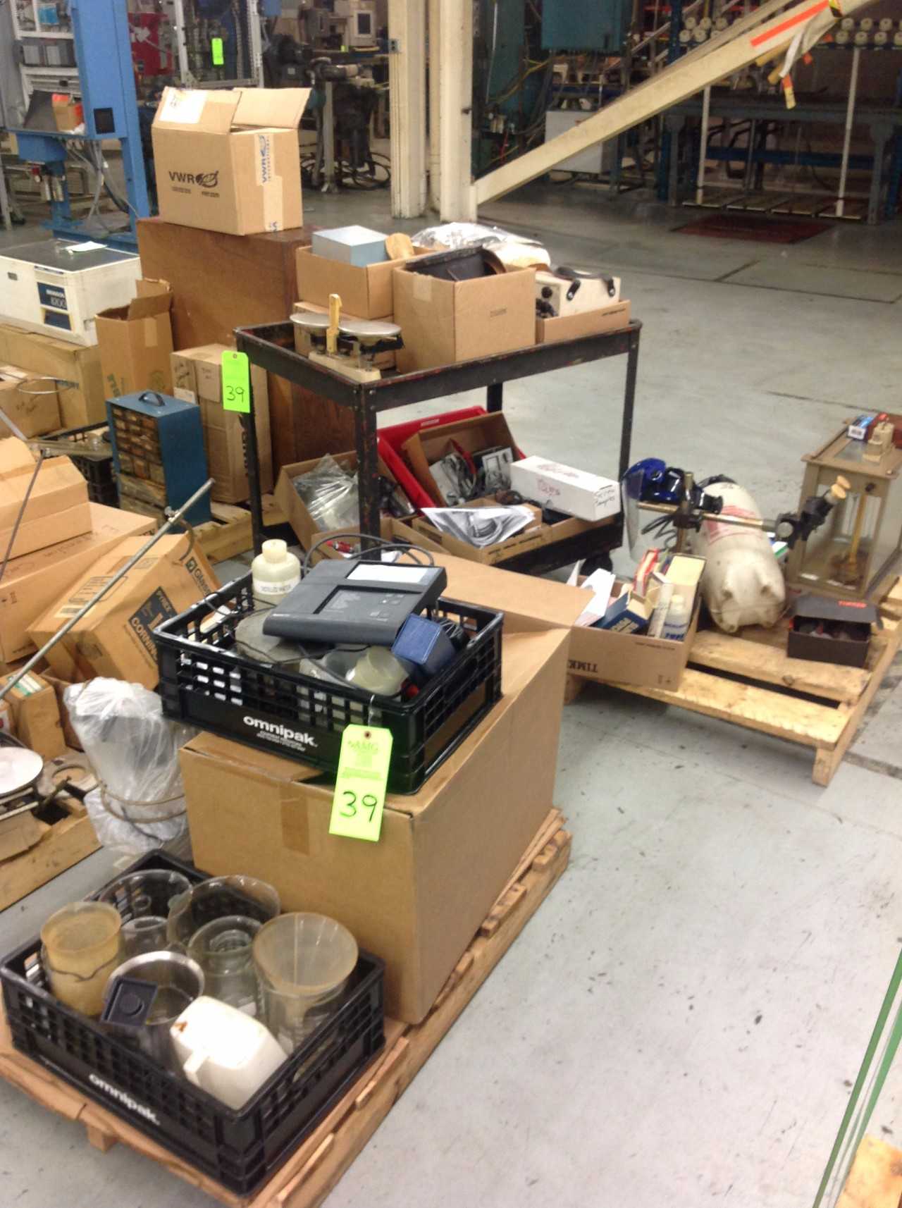 Leco hardness tester, and lot of lab support supplies - LAB & SCIENTIFIC